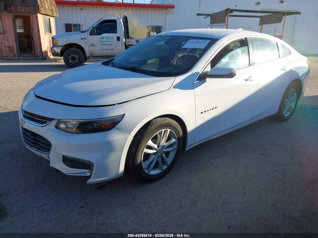 1G1ZD5ST1JF174683 Chevrolet MALIBU LT