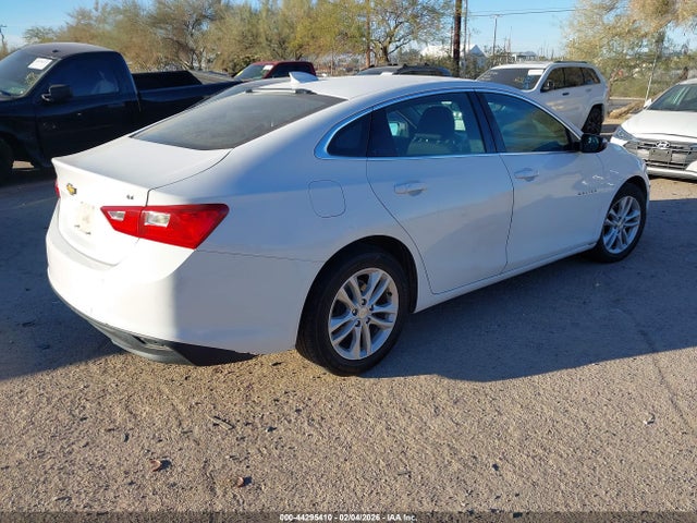 1G1ZD5ST1JF174683 Chevrolet MALIBU LT