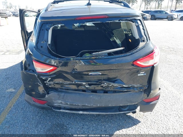 1FMCU9G93FUC25729 Ford ESCAPE SE