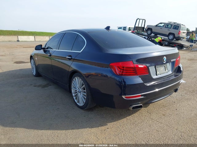 WBAKN9C50ED681232 BMW 550i