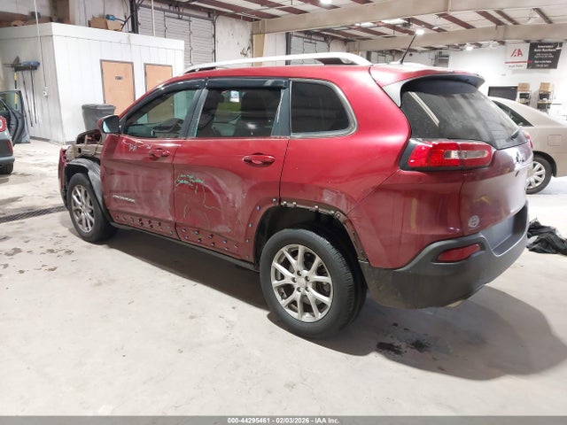 2015 JEEP CHEROKEE 1C4PJLCS6FW658342 Photo 2