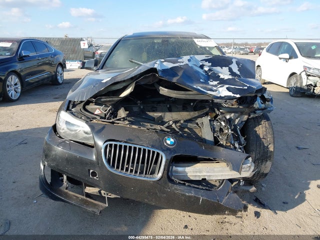 2011 Bmw 528i მანქანა იყიდება აუქციონზე, vin: WBAFR1C52BDJ97680, აუქციონის ნომერი: 44295475