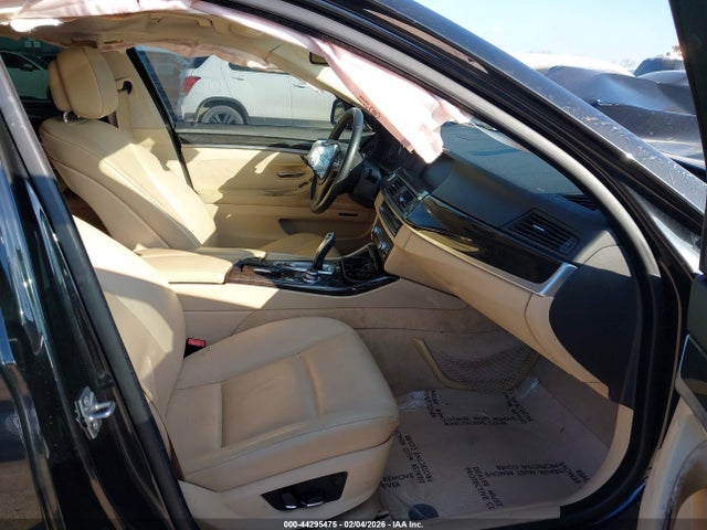 2011 BMW 528I WBAFR1C52BDJ97680 Photo 4