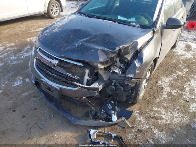 Chevrolet Cruze 1lt Auto 2015 1G1PC5SB2F7194783 Image 6