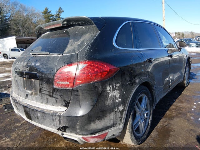2013 PORSCHE CAYENNE WP1AB2A2XDLA85846 Photo 3