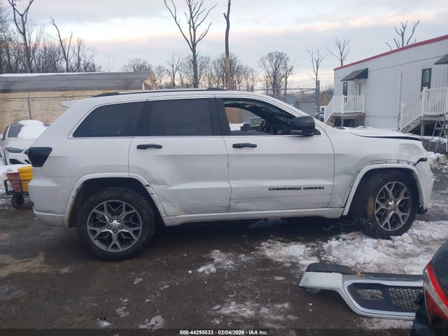 44295533 :رقم المزاد ، 1C4RJFCGXKC551991 vin ، 2019 Jeep Grand Cherokee Overland 4x4 مزاد بيع