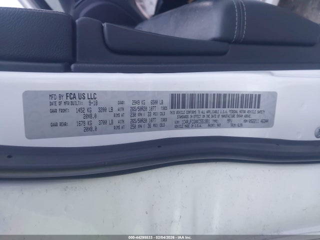 44295533 :رقم المزاد ، 1C4RJFCGXKC551991 vin ، 2019 Jeep Grand Cherokee Overland 4x4 مزاد بيع
