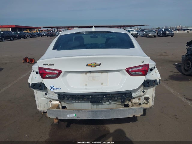 1G1ZD5ST0LF033803 Chevrolet Malibu Fwd Lt