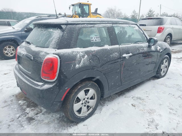 2021 MINI HARDTOP WMWXR3C01M2N04095 Photo 3