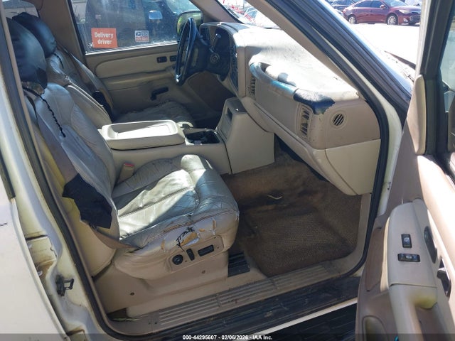 2001 CHEVROLET TAHOE 1GNEC13T71J155544 Photo 4