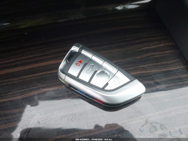 2019 Bmw 530i Xdrive მანქანა იყიდება აუქციონზე, vin: WBAJA7C55KG909943, აუქციონის ნომერი: 44295631