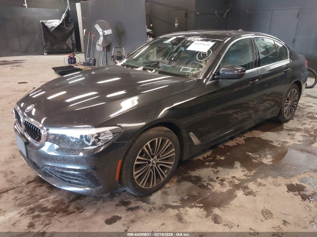 2019 Bmw 530i Xdrive მანქანა იყიდება აუქციონზე, vin: WBAJA7C55KG909943, აუქციონის ნომერი: 44295631