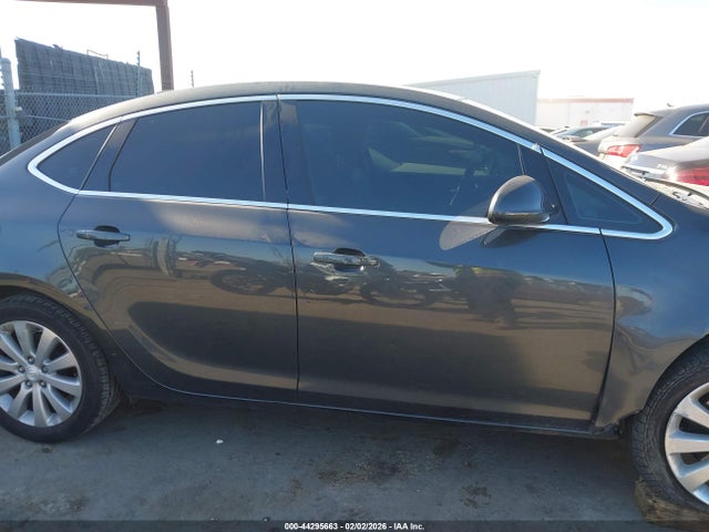 44295663 :رقم المزاد ، 1G4PP5SK3G4134599 vin ، 2016 Buick Verano مزاد بيع