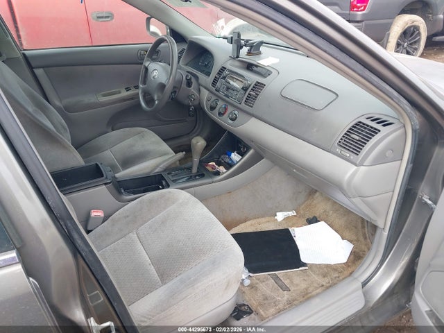2004 TOYOTA CAMRY 4T1BE32K04U888401 Photo 4