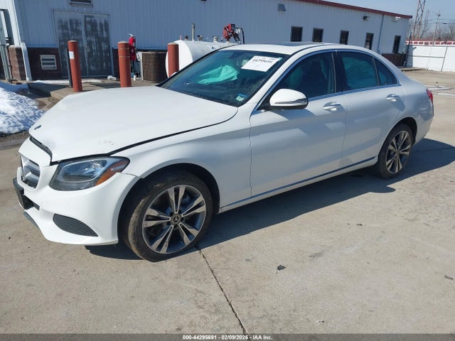 44295691 :رقم المزاد ، 55SWF4KB7JU260427 vin ، 2018 Mercedes-benz C 300 4matic مزاد بيع