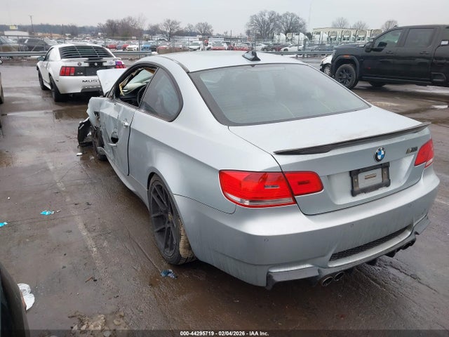 2008 BMW M3 WBSWD93548PY41891 Photo 2