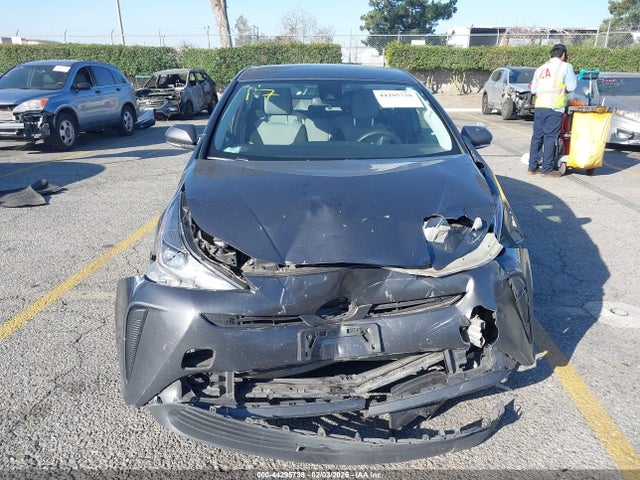 JTDKARFU4K3077685 Toyota Prius Le