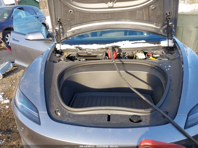 2025 TESLA MODEL 3 5YJ3E1EA9SF885101 Photo 9
