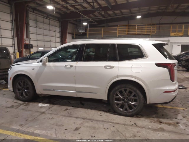 2020 Cadillac Xt6 Awd Premium Luxury მანქანა იყიდება აუქციონზე, vin: 1GYKPFRS4LZ110135, აუქციონის ნომერი: 44295787