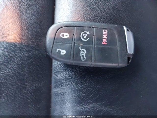 1C4RJFBG6GC311006 Jeep Grand Cherokee Limited