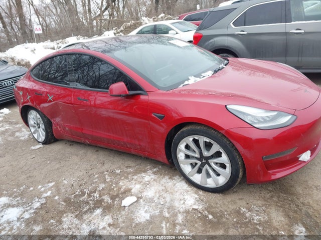 5YJ3E1EB1JF133562 Tesla Model 3 Long Range/performance