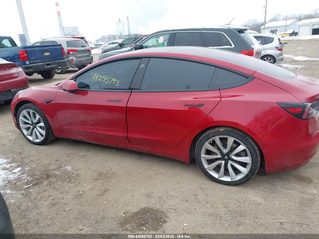 5YJ3E1EB1JF133562 Tesla Model 3 Long Range/performance