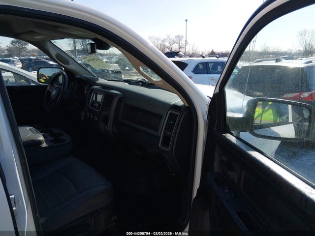 44295794 :رقم المزاد ، 3C6RR7KT2LG130947 vin ، 2020 Ram 1500 Classic Tradesman  4x4 5'7 Box مزاد بيع
