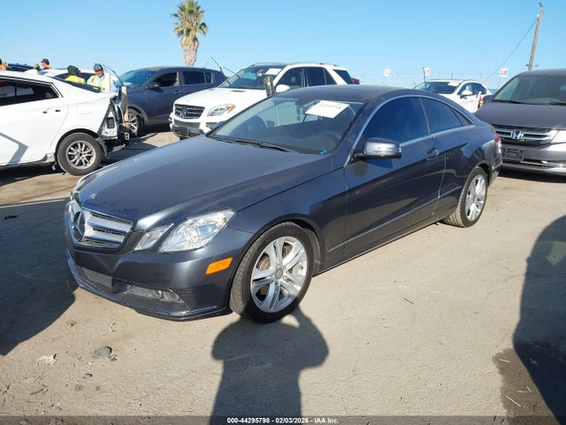 Продажа на аукционе авто 2011 Mercedes-benz E 350, vin: WDDKJ5GB9BF067552, номер лота: 44295798