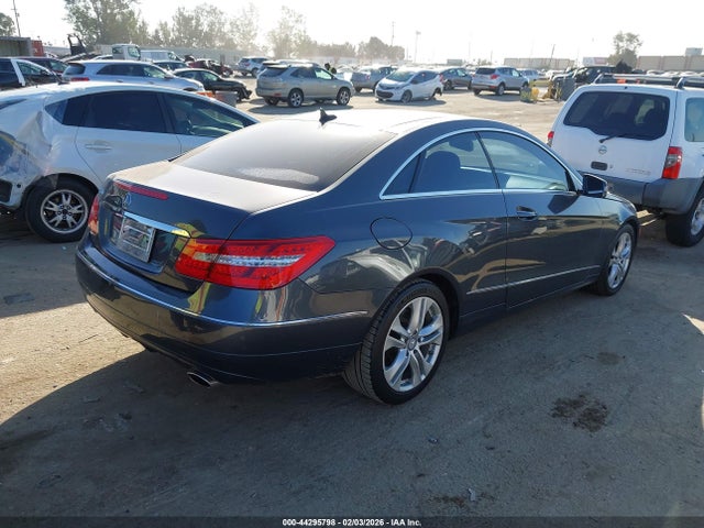 Продажа на аукционе авто 2011 Mercedes-benz E 350, vin: WDDKJ5GB9BF067552, номер лота: 44295798
