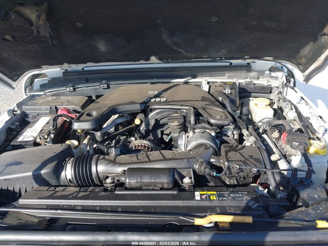 1C4HJXEG4KW552518 Jeep Wrangler Unlimited Sahara 4x4
