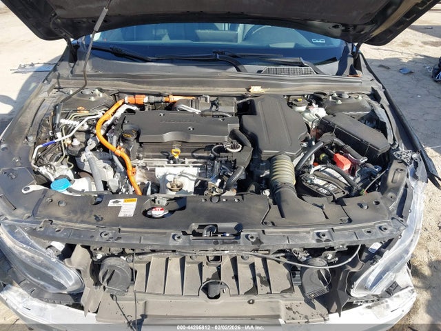 1HGCV3F96MA018882 Honda Accord Hybrid Touring