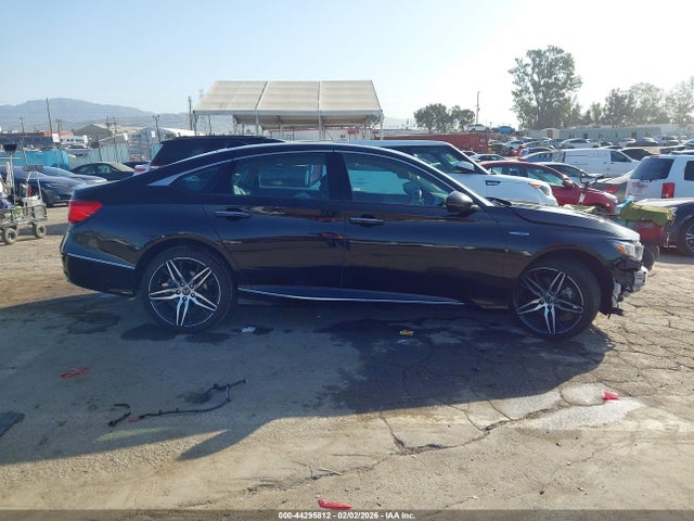 1HGCV3F96MA018882 Honda Accord Hybrid Touring