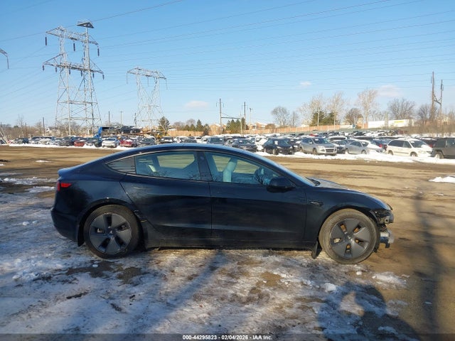 5YJ3E1EB9NF118846 Tesla Model 3 Long Range Dual Motor All-wheel Drive