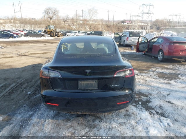 5YJ3E1EB9NF118846 Tesla Model 3 Long Range Dual Motor All-wheel Drive