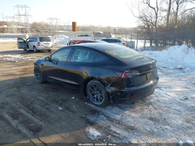 2022 TESLA MODEL 3 5YJ3E1EB9NF118846 Photo 2