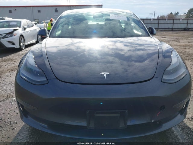 Tesla Model 3 Long Range Dual Motor All-wheel Drive 2021 5YJ3E1EBXMF055643 Image 11