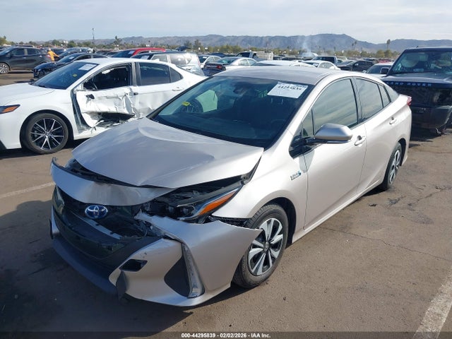 2019 TOYOTA PRIUS PRIME JTDKARFP7K3112276 Photo 1