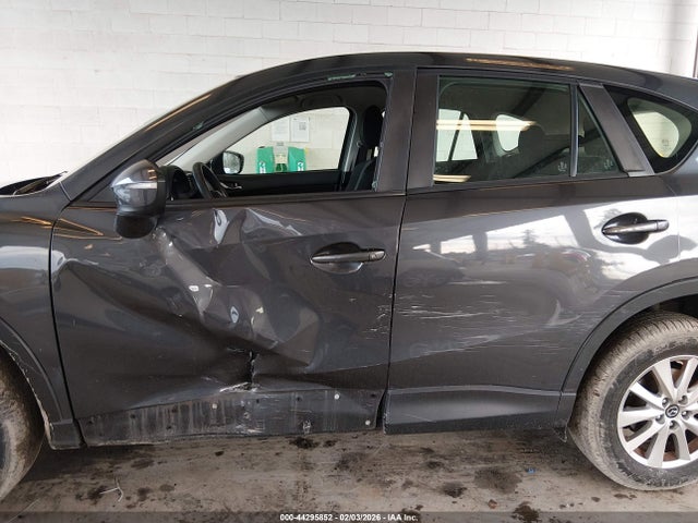 JM3KE4BYXG0883563 Mazda CX-5 SPORT