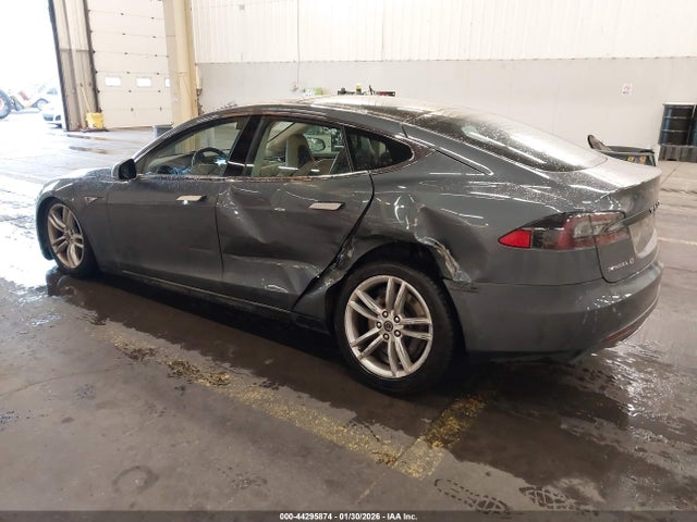 Продаж на аукціоні авто 2013 Tesla Model S, vin: 5YJSA1DN6DFP03403, номер лоту: 44295874