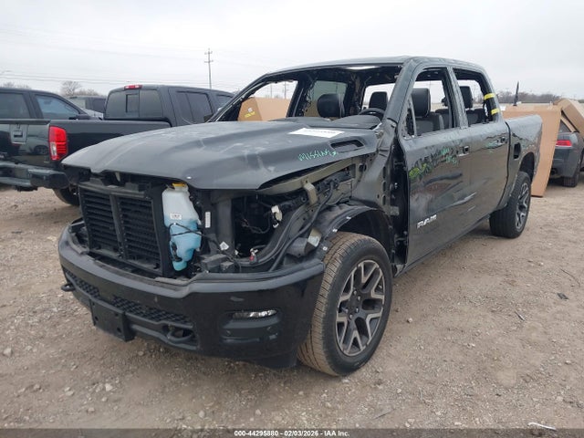 2025 RAM 1500 1C6SRFJP8SN524944 Photo 1