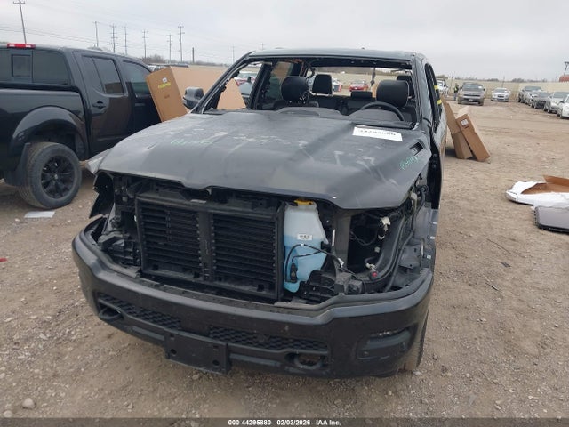 2025 RAM 1500 1C6SRFJP8SN524944 Photo 5