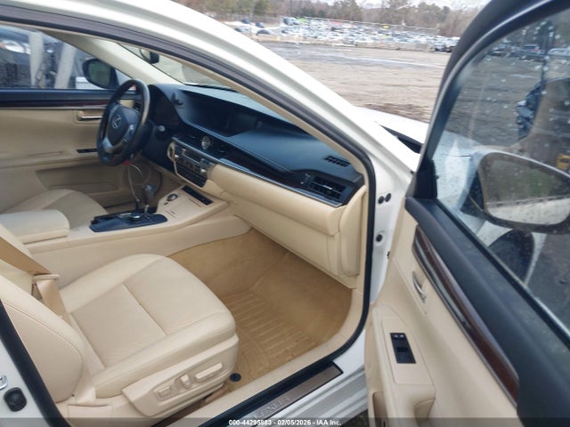 Продажа на аукционе авто 2014 Lexus Es 350, vin: JTHBK1GG9E2109546, номер лота: 44295883