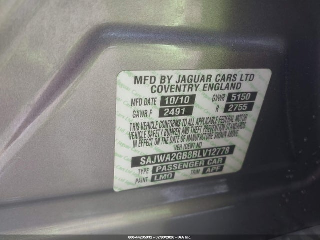 2011 JAGUAR XJ SAJWA2GB8BLV12778 Photo 8