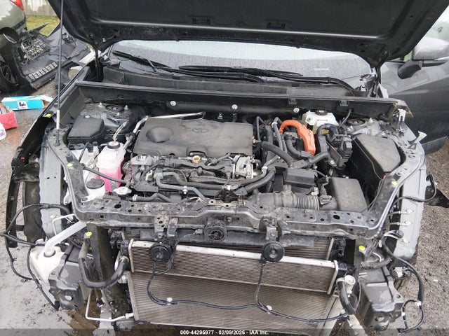 2T3RWRFV9MW115257 Toyota Rav4 Hybrid Xle