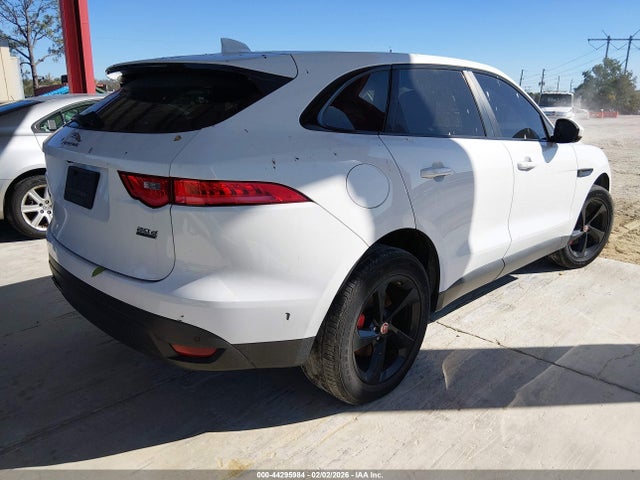 2019 JAGUAR F-PACE SADCJ2FN4KA391244 Photo 3