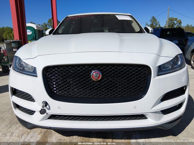 2019 JAGUAR F-PACE SADCJ2FN4KA391244 Photo 5