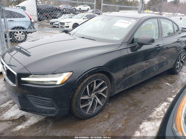 2019 VOLVO S60 7JRA22TK9KG012778 Photo 1