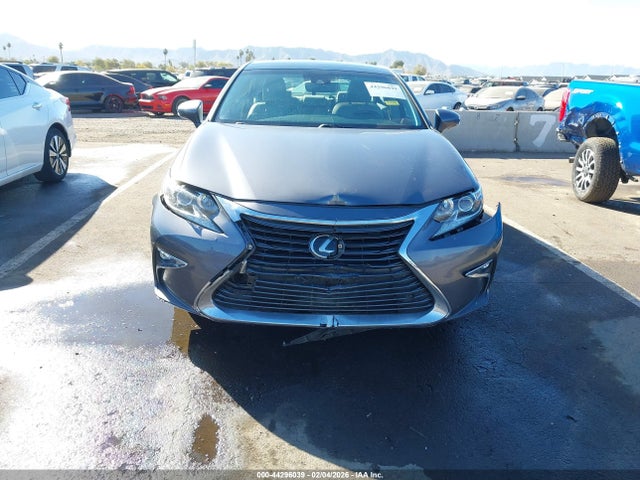 58ABK1GG8JU091447 Lexus ES 350