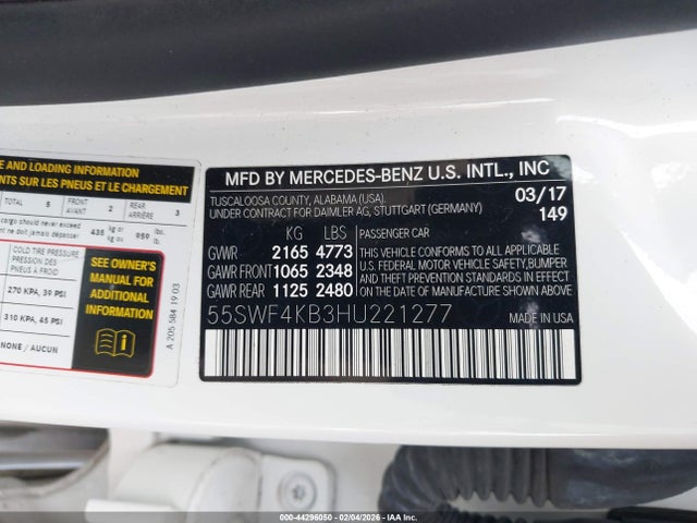 55SWF4KB3HU221277 Mercedes-Benz C 300 4matic