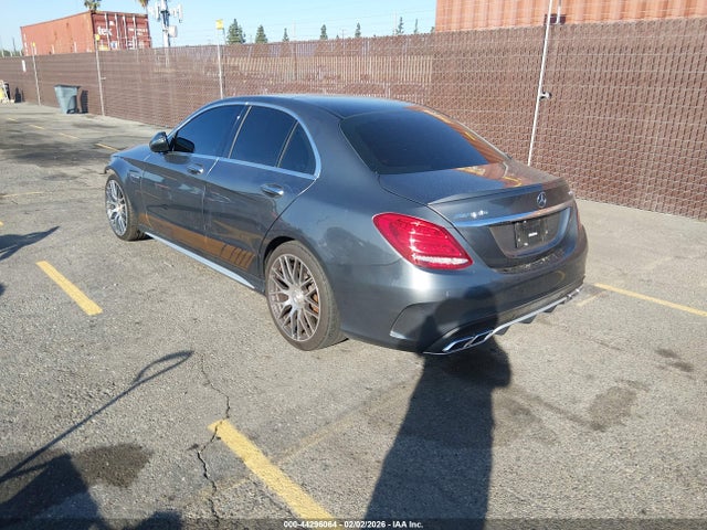 2017 MERCEDES-BENZ AMG C 63 55SWF8HB1HU187497 Photo 2